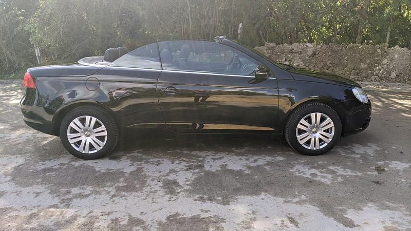 Gebraucht VW Eos 122 PS (89 kW) 2010 Schwarz Cabrio