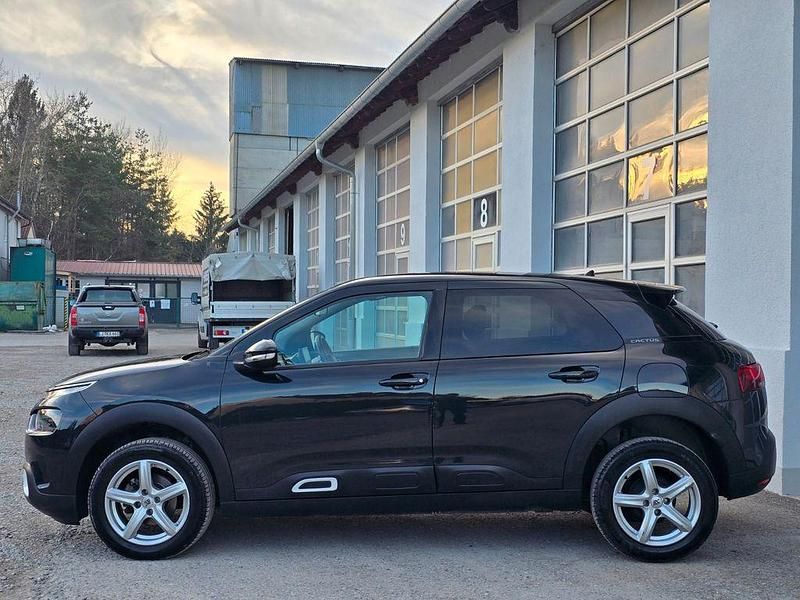 Gebraucht Citroën C4 Cactus Feel 102 PS (75 kW) 2018 Schwarz Kleinwagen