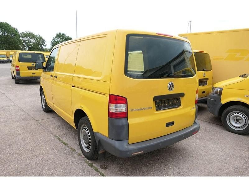 Usata VW Transporter 84 CV (61 kW) 2011 Giallo Furgone