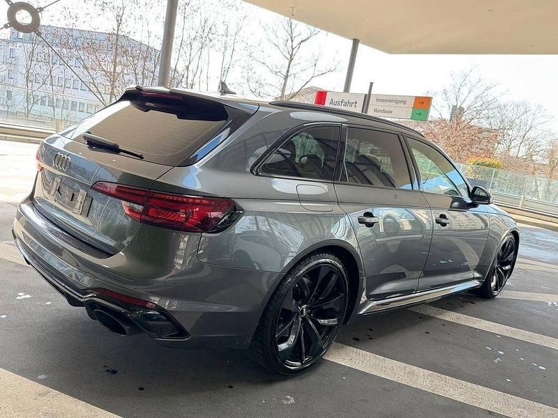 Gebraucht Audi RS4 Sport 450 PS (330 kW) 2018 Grau Kombi