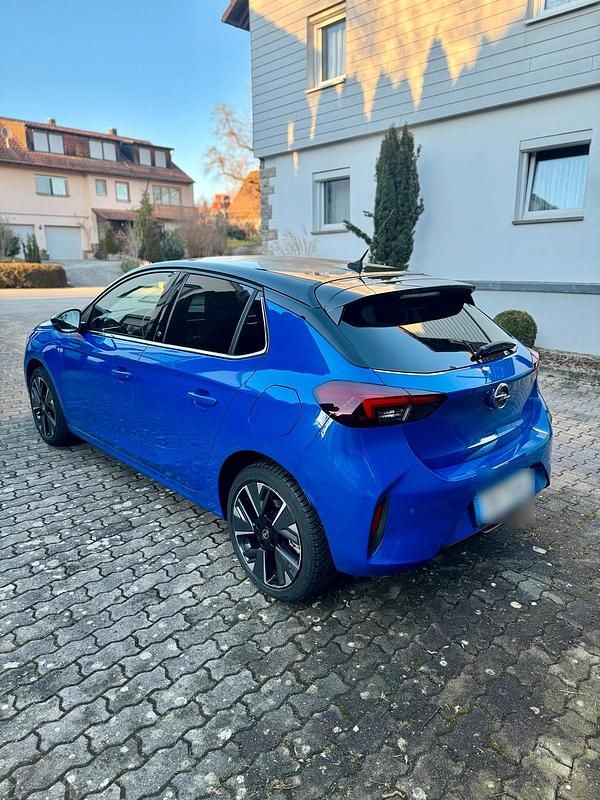 Gebraucht Opel Corsa-e Ultimate 100 kW (136 PS) 2021 Blau Kleinwagen