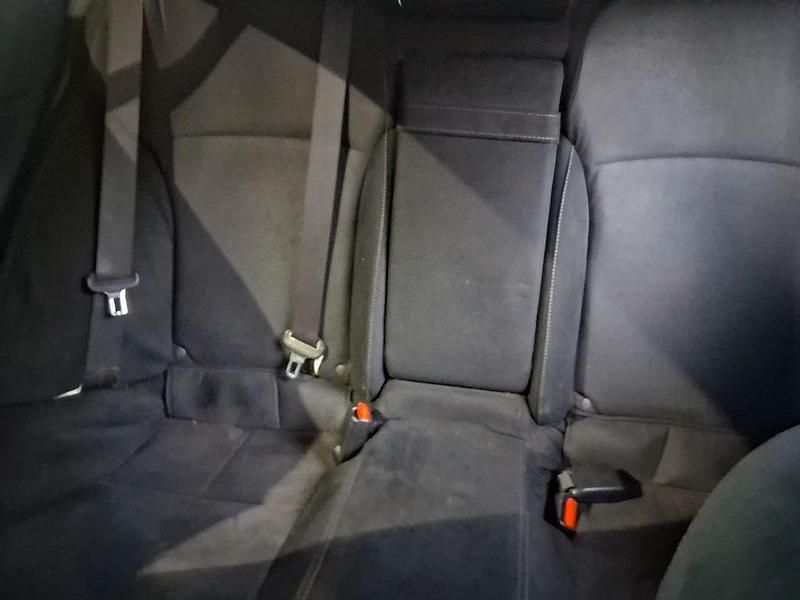 Second-hand Lexus IS220 177 CP (130 kW) 2009 Alb Berlinǎ