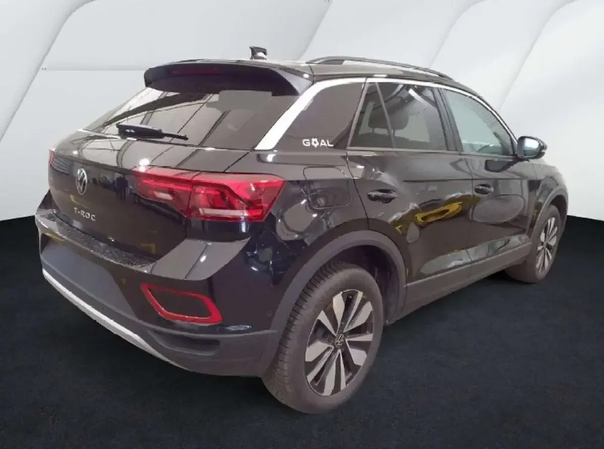 Gebraucht VW T-Roc Goal 116 PS (85 kW) 2025 Deep black perleffekt SUV