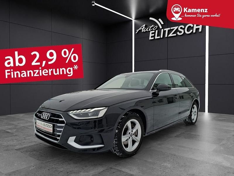 Mythosschwarz metallic Gebraucht 2021 Audi A4 Advanced Kombi | 30.590 € (Etwas zu teuer) - Bild 1/4