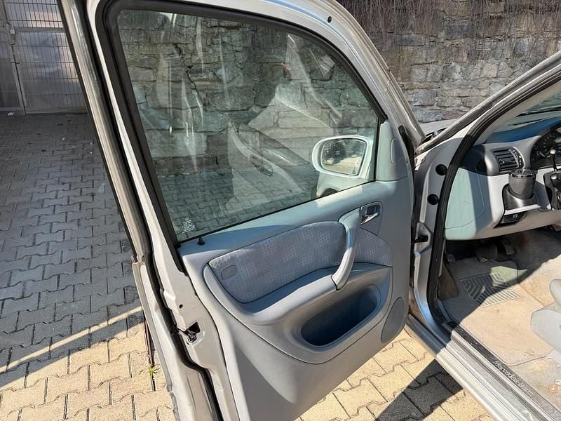 Gebraucht Mercedes ML270 2003 Silber SUV