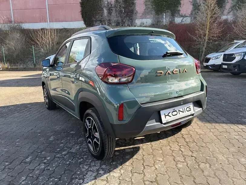 Używany Dacia Spring Extreme 47 kW (65 KM) 2023 Zielony Hatchback