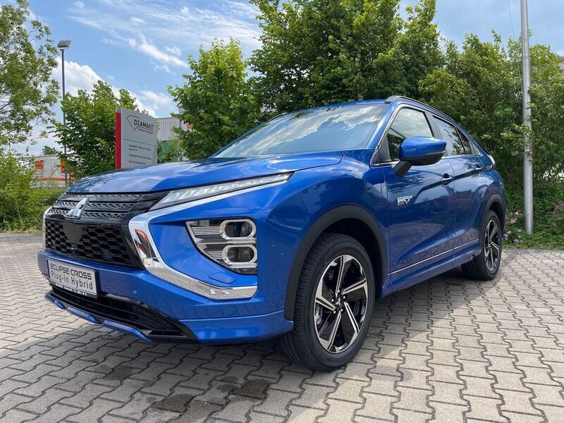 Blau Gebraucht 2024 Mitsubishi Eclipse Cross Plus SUV | 27.995 € (Fairer Preis) - Bild 1/4