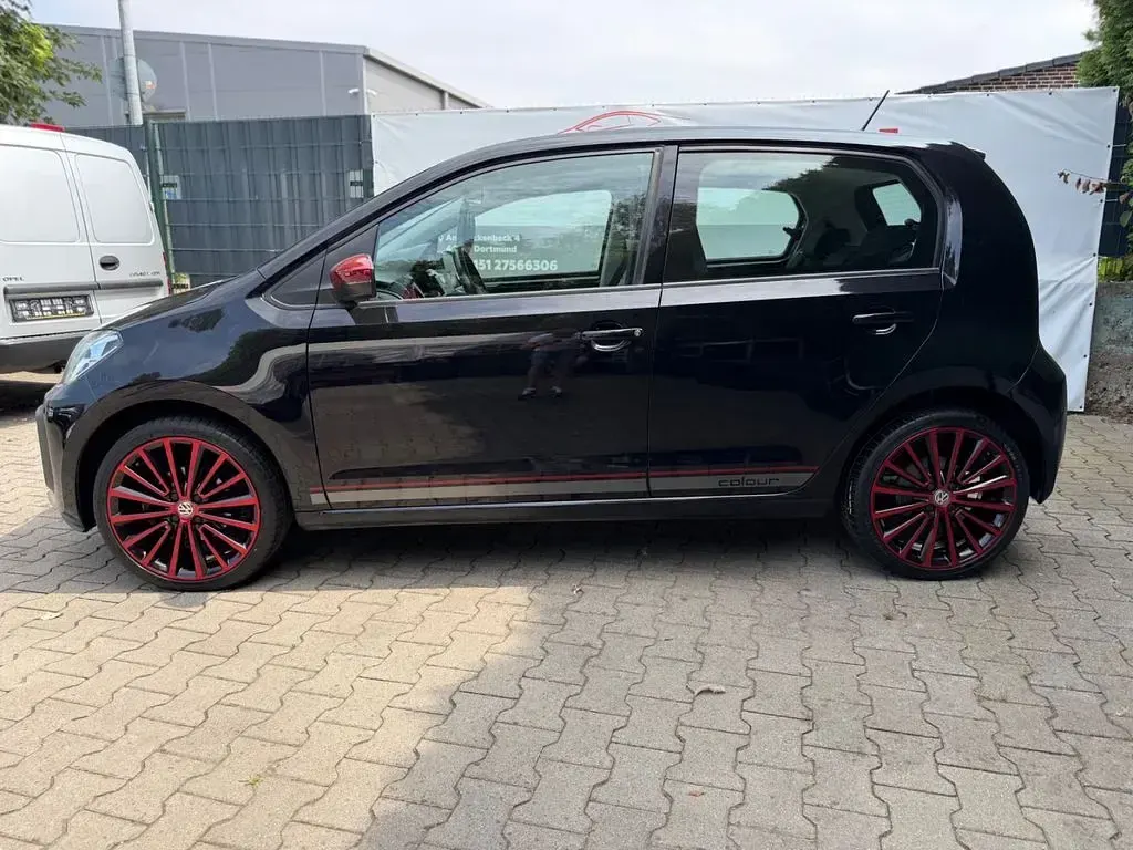 Gebraucht VW up! high up! 90 PS (66 kW) 2018 Schwarz Kleinwagen