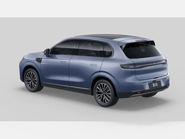 Neu Leapmotor B10 160 kW (218 PS) 2025 Blau (starry night blue met.) SUV