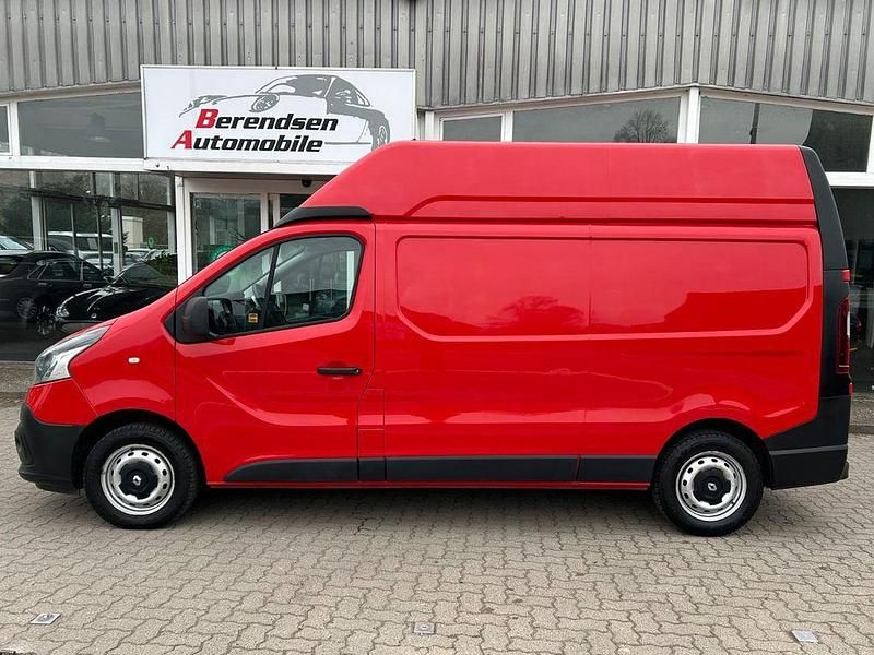 Gebraucht Renault Trafic 125 PS (91 kW) 2020 Rot Van / Kleinbus