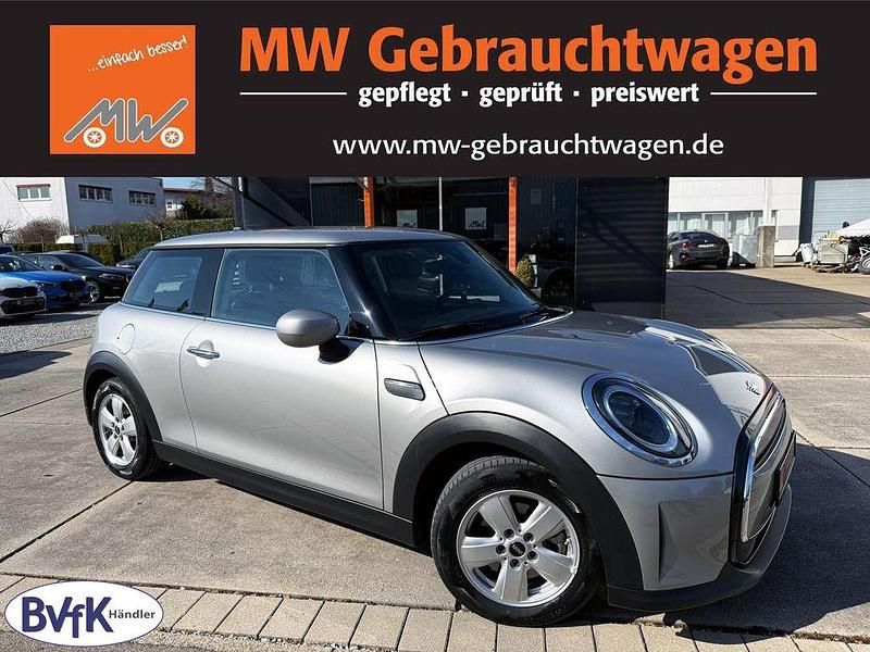 Gebraucht Mini Cooper Essential 136 PS (100 kW) 2023 Silber Kleinwagen
