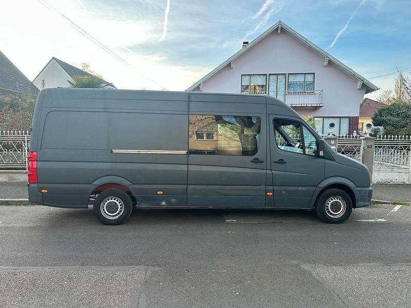 Gebraucht VW Crafter 136 PS (100 kW) 2010 Grau Van