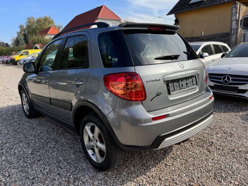 Gebraucht Suzuki SX4 Club 120 PS (88 kW) 2007 Grau SUV