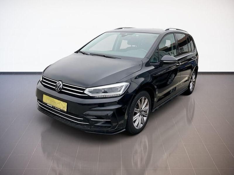 Gebraucht VW Touran R-line 150 PS (110 kW) 2025 Grenadillschwarz metallic Van / Kleinbus