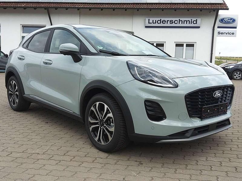 Gebraucht Ford Puma Titanium 125 PS (91 kW) 2024 Cactus gray SUV