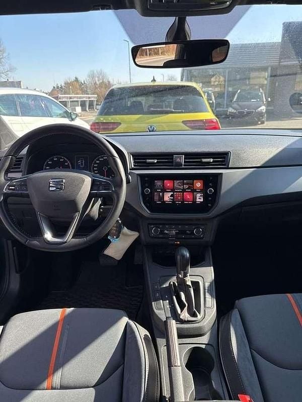 Grau Gebraucht 2020 Seat Ibiza Limousine | 11.800 € (Superpreis) - Bild 1/4