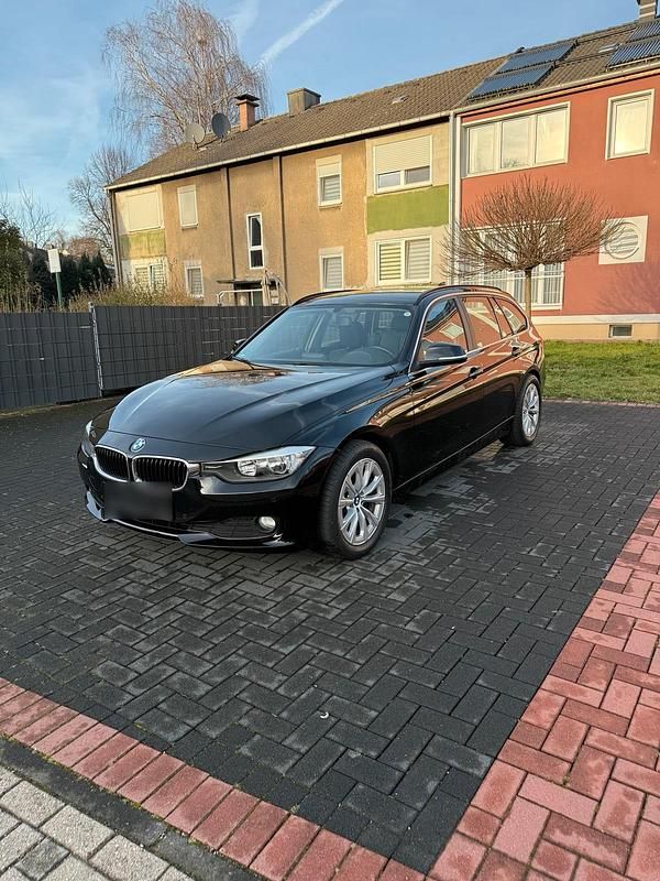 Gebraucht BMW 316 136 PS (100 kW) 2013 Schwarz Kombi