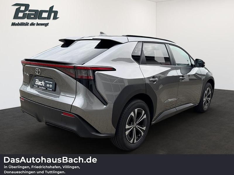 Gebraucht Toyota bZ4X 150 kW (204 PS) 2025 Grau SUV