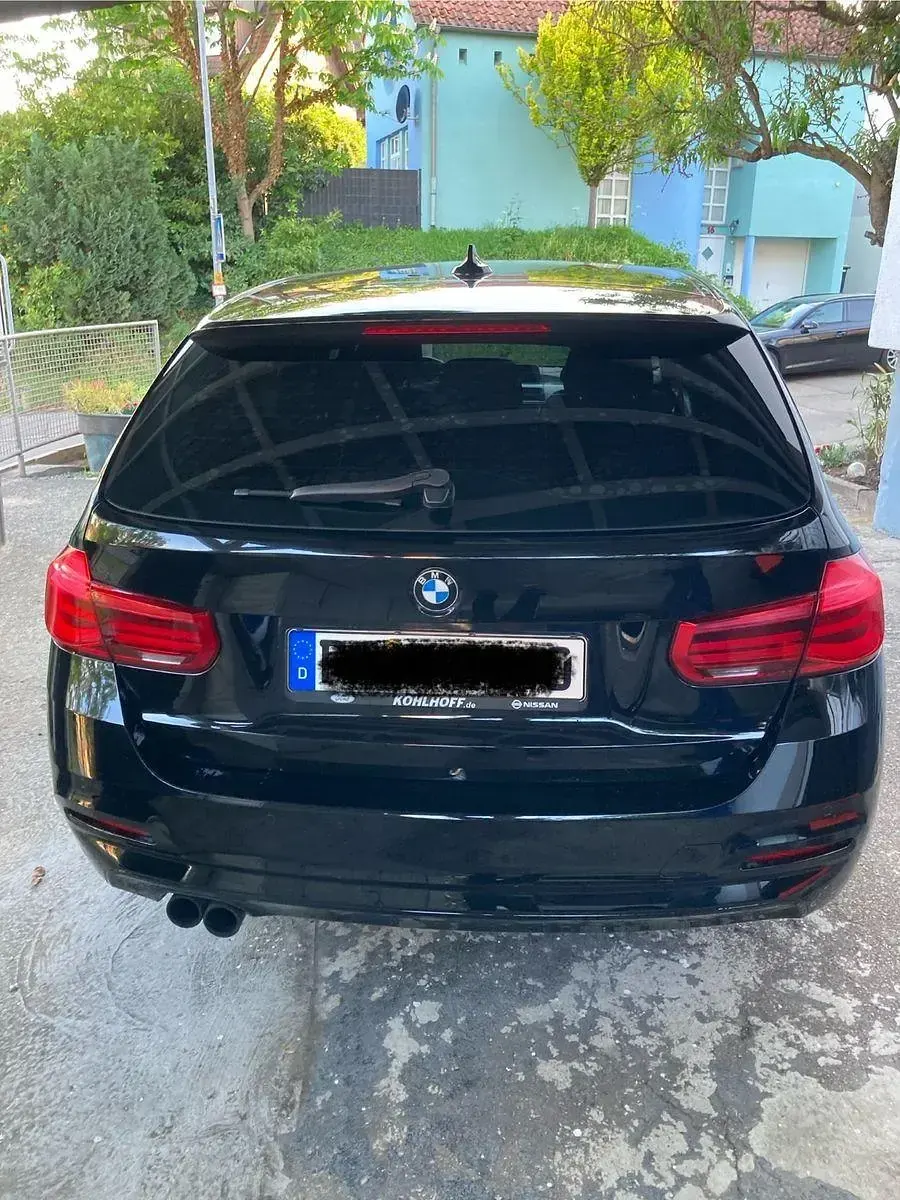 Gebraucht BMW 320 190 PS (139 kW) 2016 Schwarz Kombi