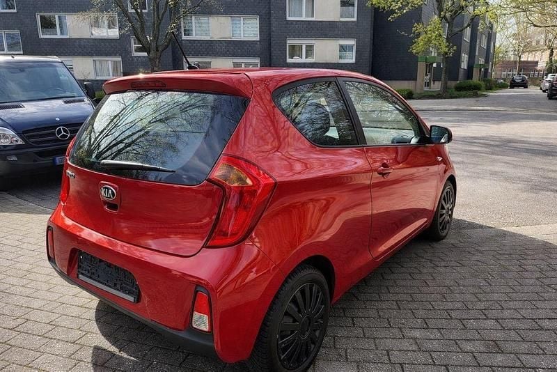 Gebraucht Kia Picanto Edition 7 67 PS (49 kW) 2016 Rot Kleinwagen