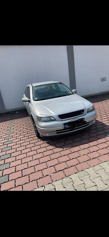 Gebraucht Opel Astra 101 PS (74 kW) 2000 Andere farben Kleinwagen
