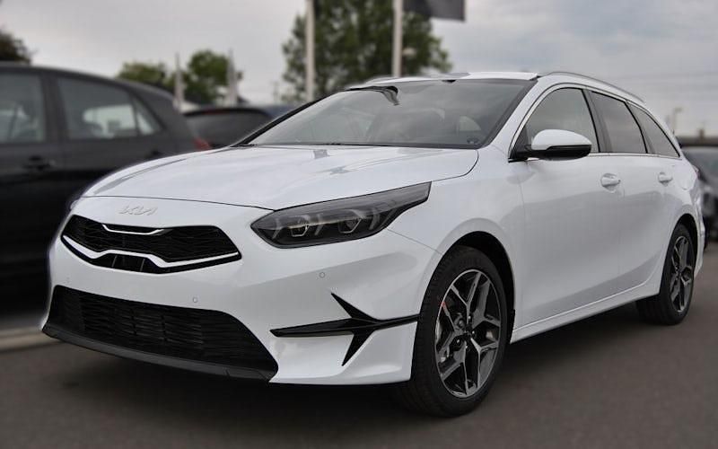 Carraraweiß Neu 2025 Kia Ceed Sportswagon Kombi | 26.613 € - Bild 1/1