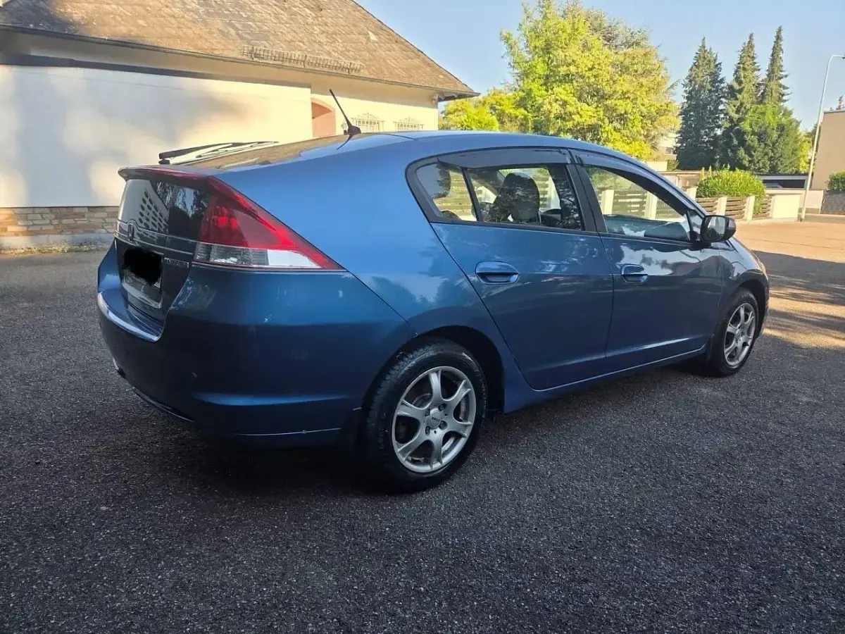 Gebraucht Honda Insight Hybrid 88 PS (64 kW) 2009 Blau Kleinwagen