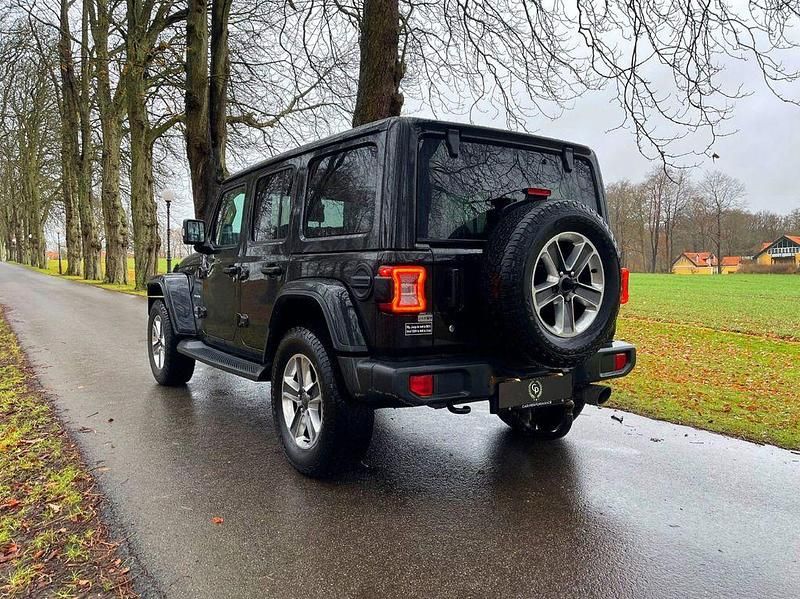 Gebraucht Jeep Wrangler Unlimited Sahara 272 PS (200 kW) 2019 Schwarz SUV