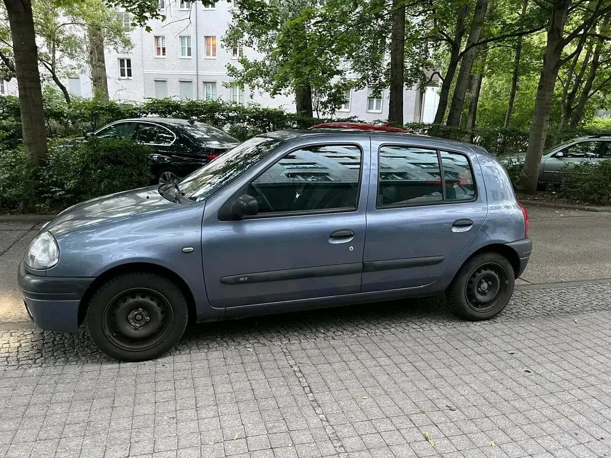 Gebraucht Renault Clio 43 PS (31 kW) 1998 Blau Kleinwagen