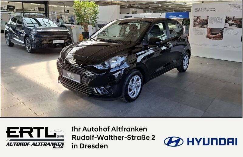 Schwarz Gebraucht 2022 Hyundai i10 Select Kleinwagen | 17.990 € - Bild 1/4