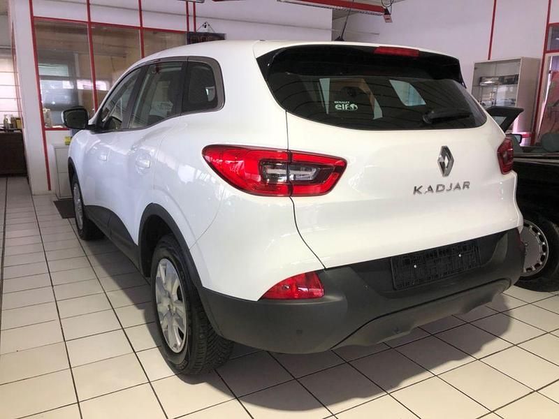 Gebraucht Renault Kadjar Life 140 PS (102 kW) 2018 Weiß SUV