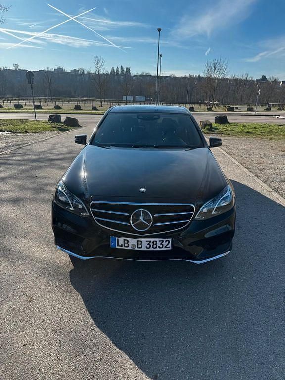 Gebraucht Mercedes E400 AMG 333 PS (244 kW) 2015 Schwarz Limousine
