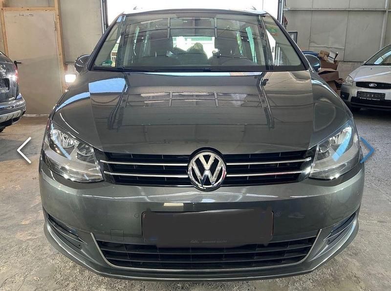 Grau Gebraucht 2014 VW Sharan Cup Van / Kleinbus | 12.990 € (Fairer Preis) - Bild 1/4