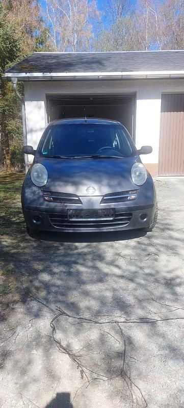 Usado Nissan Micra 65 HP (47 kW) 2006 Cinzento Citadino