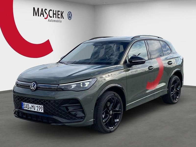 Gebraucht VW Tiguan R-line 193 PS (141 kW) 2025 Grün SUV