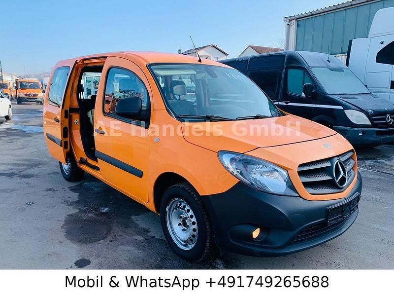 Gebraucht Mercedes Citan 111 110 PS (80 kW) 2015 Orange Kombi