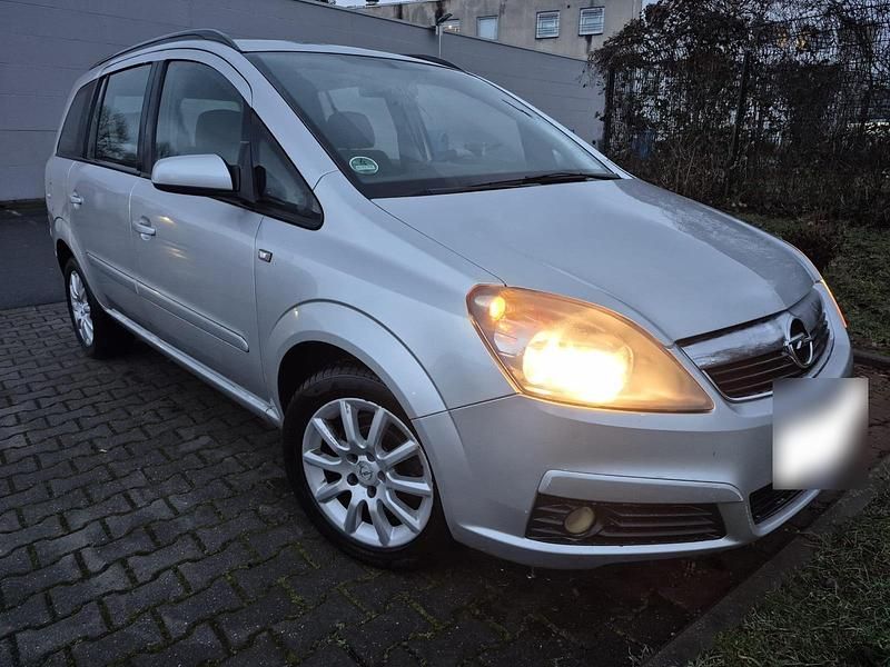 Gebraucht Opel Zafira 105 PS (77 kW) 2006 Silber Van / Kleinbus