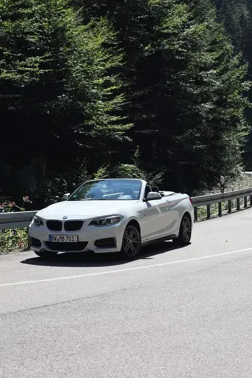 Gebraucht BMW M240 M Sport 340 PS (250 kW) 2017 Weiß Cabrio
