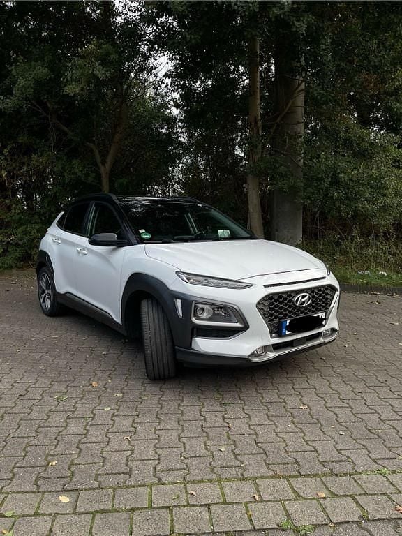 Weiß Gebraucht 2018 Hyundai Kona Premium SUV | 11.000 € (Guter Preis) - Bild 1/4