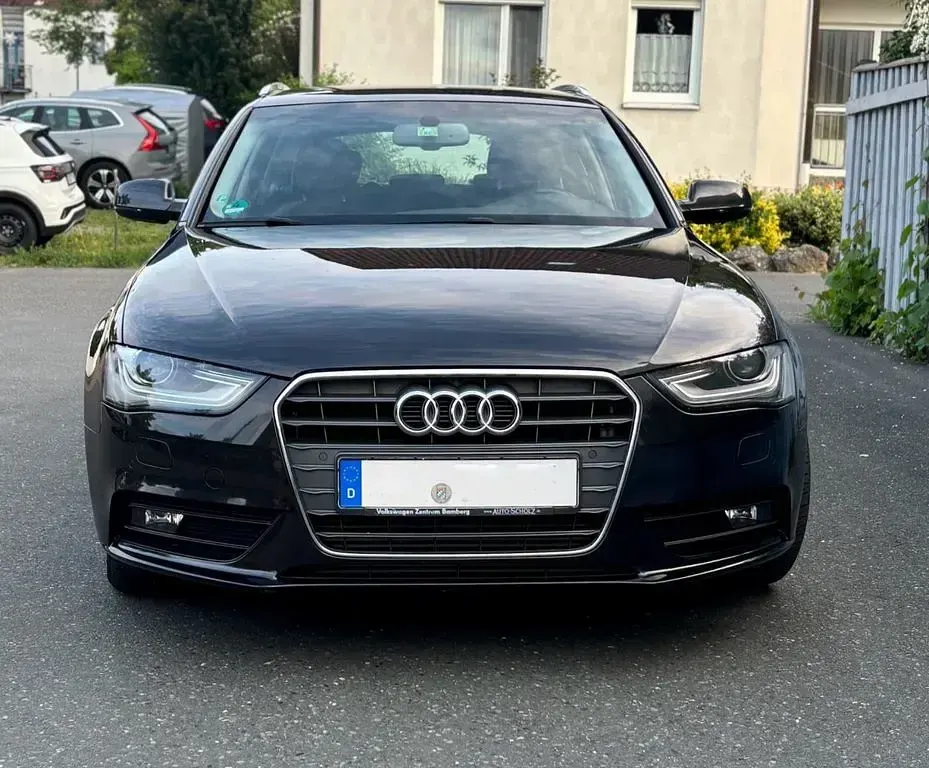 Gebraucht Audi A4 Ambition 170 PS (125 kW) 2013 Grau Kombi