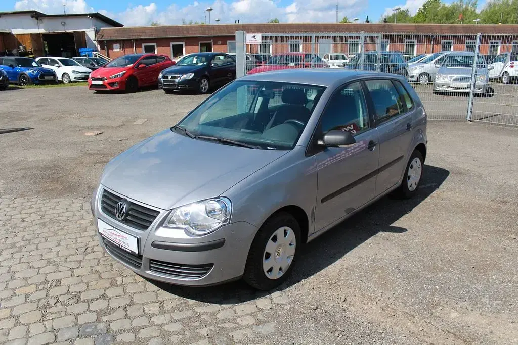 Gebraucht VW Polo Trendline 80 PS (58 kW) 2006 Silber Kleinwagen