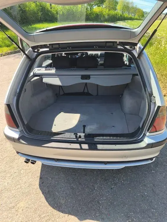 Second-hand BMW 320 170 CP (125 kW) 2003 Gri Break