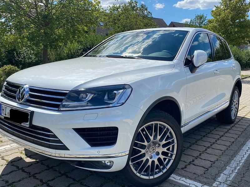 Weiß Gebraucht 2017 VW Touareg R SUV | 22.999 € (Superpreis) - Bild 1/4