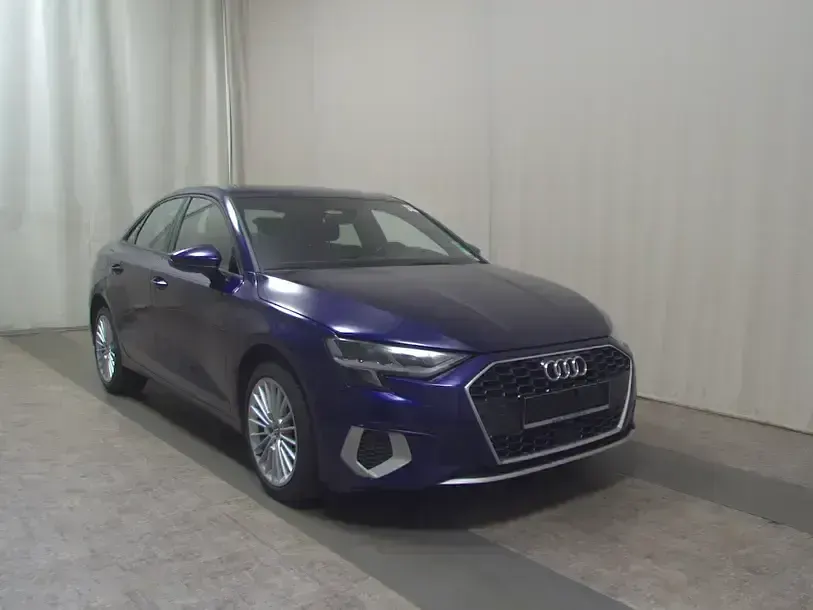 Gebraucht Audi A3 Advanced 150 PS (110 kW) 2020 Blau Limousine