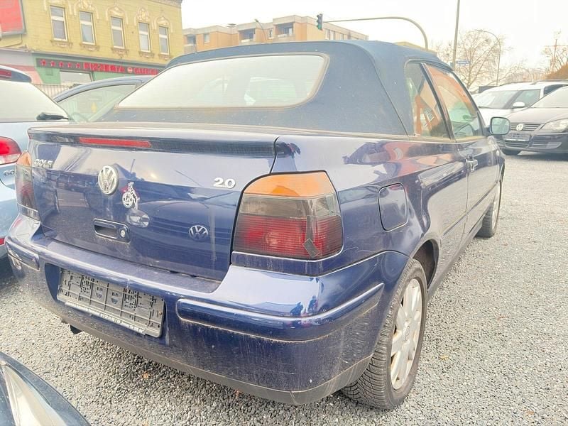 Gebraucht VW Golf Cabriolet 115 PS (84 kW) 2001 Blau Cabrio