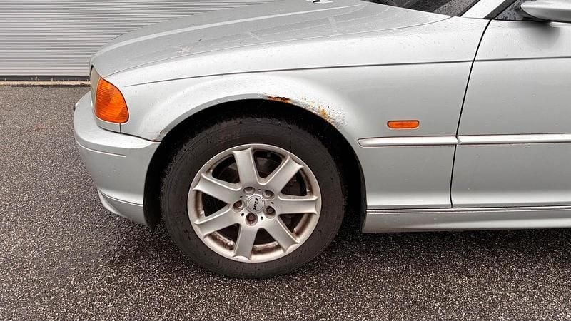 Gebraucht BMW 318 Cabriolet 142 PS (104 kW) 2003 Silber Cabrio