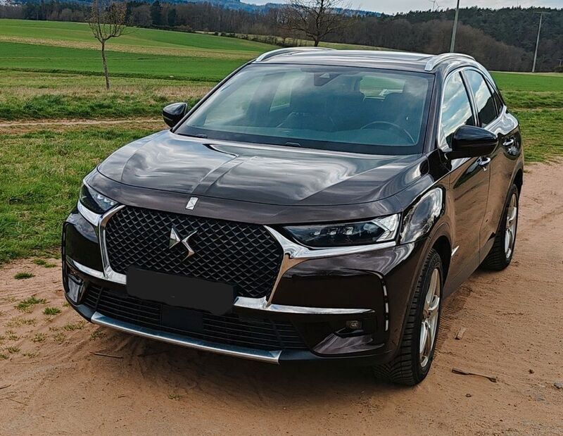 Braun Gebraucht 2018 DS Automobiles DS7 Crossback Rivoli SUV | 15.990 € (Teuer) - Bild 1/4