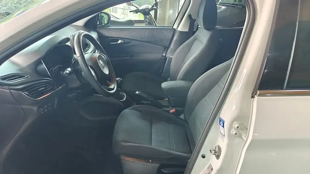 Gebraucht Fiat Tipo 120 PS (88 kW) 2019 Weiß Limousine