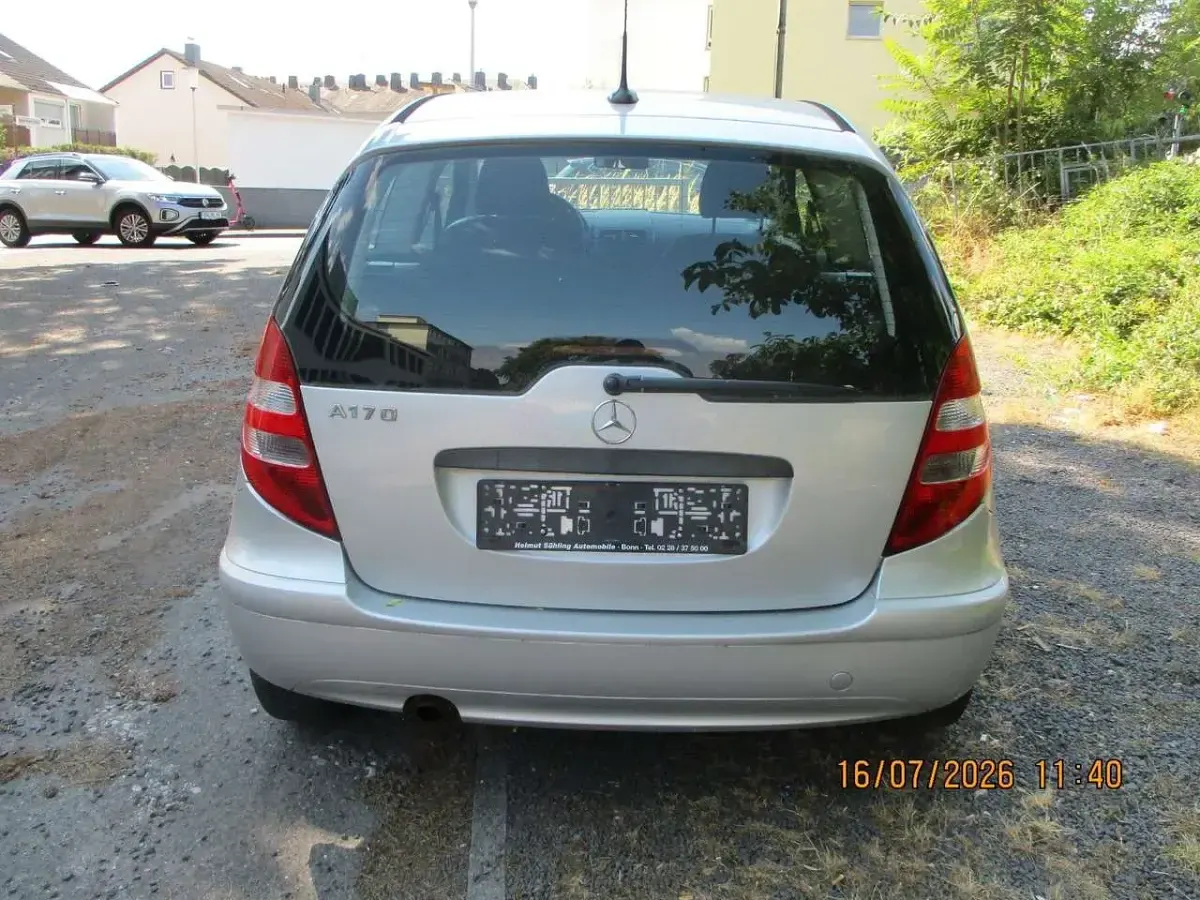 Gebraucht Mercedes A170 116 PS (85 kW) 2005 Polarsilber Kleinwagen