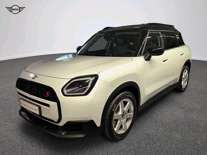 Weiß Gebraucht 2024 Mini Countryman Classic SUV | 38.800 € - Bild 1/4